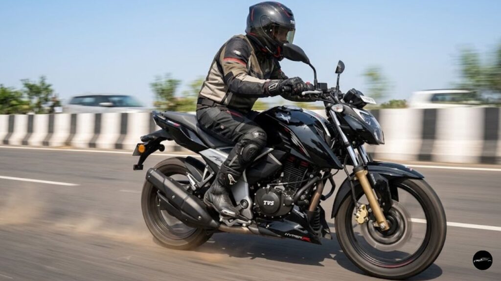2026 TVS Apache RTR 160 4V Engine and Performance