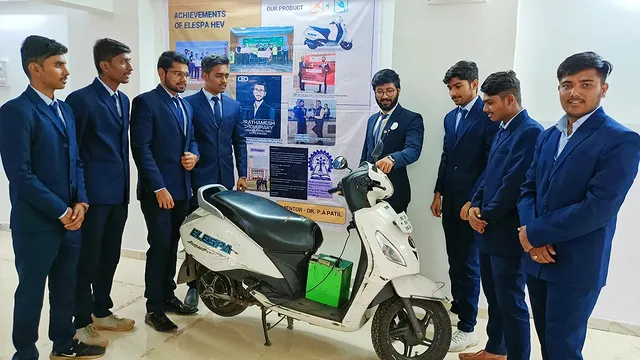 How the Dual-Throttle System Actually Works