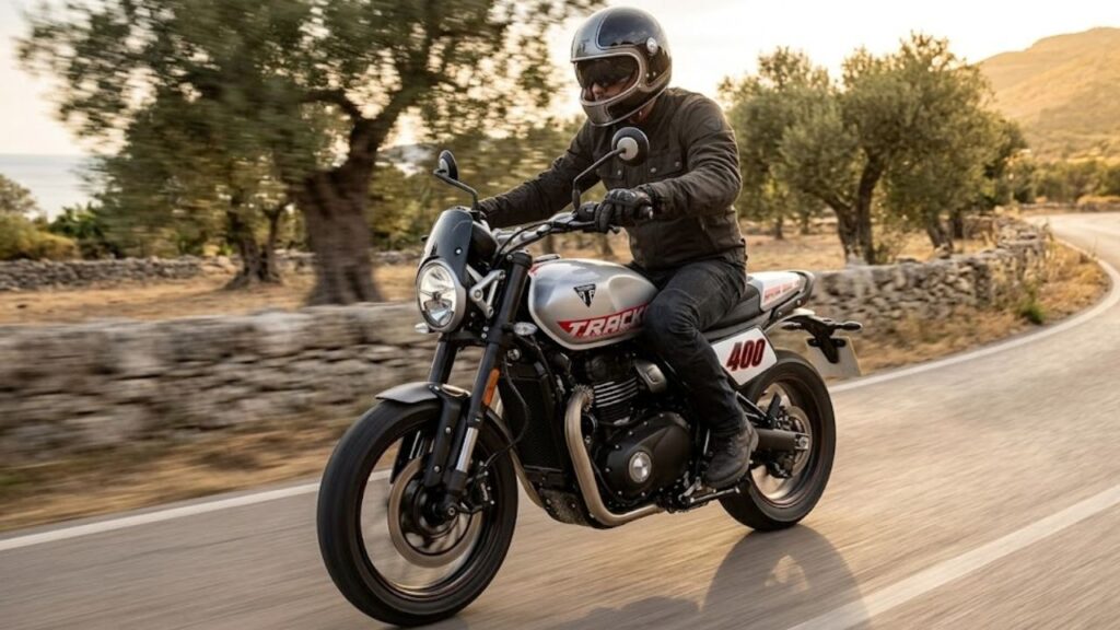 Triumph Tracker 400 Design and Flat Track Styling